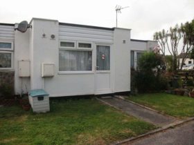 1 bedroom Bungalow t...